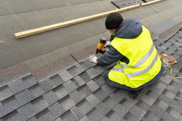 Best Roof Leak Repair  in Queens Gate, PA