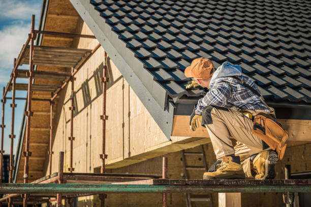 Best Local Roofing Companies  in Queens Gate, PA